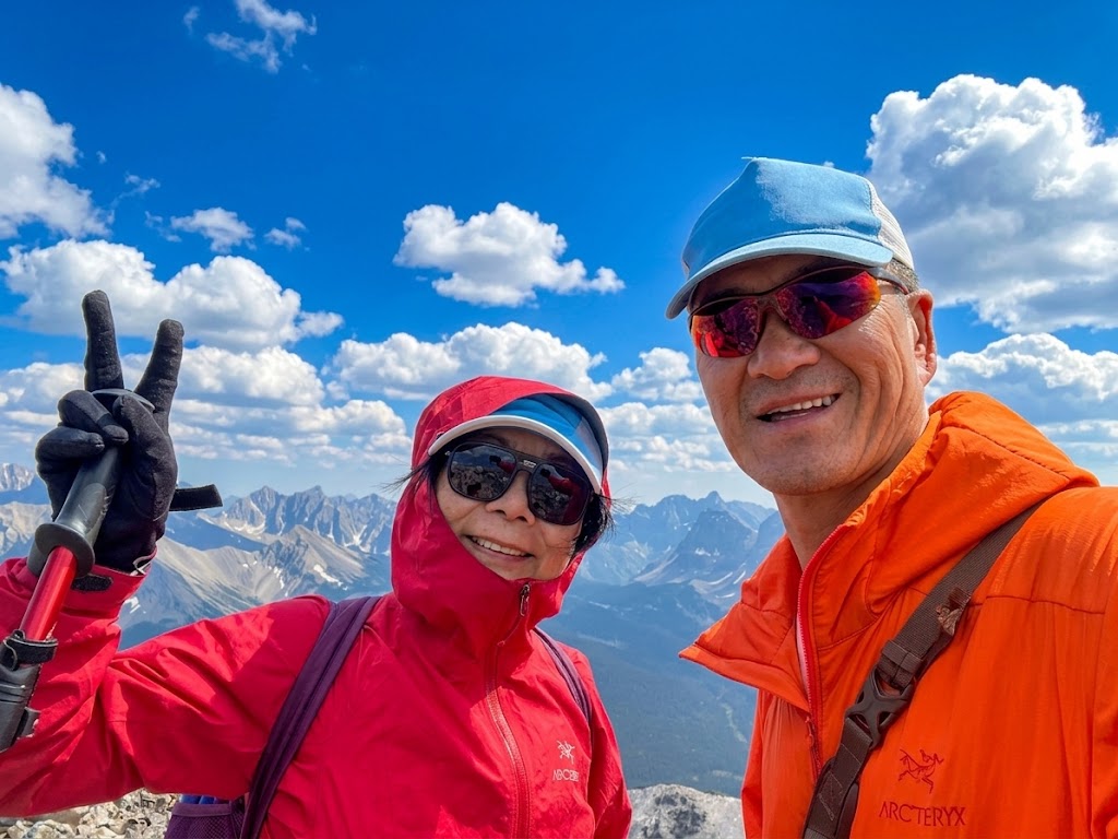 Patrick ascending and Joy descending near Wonder Peak summit