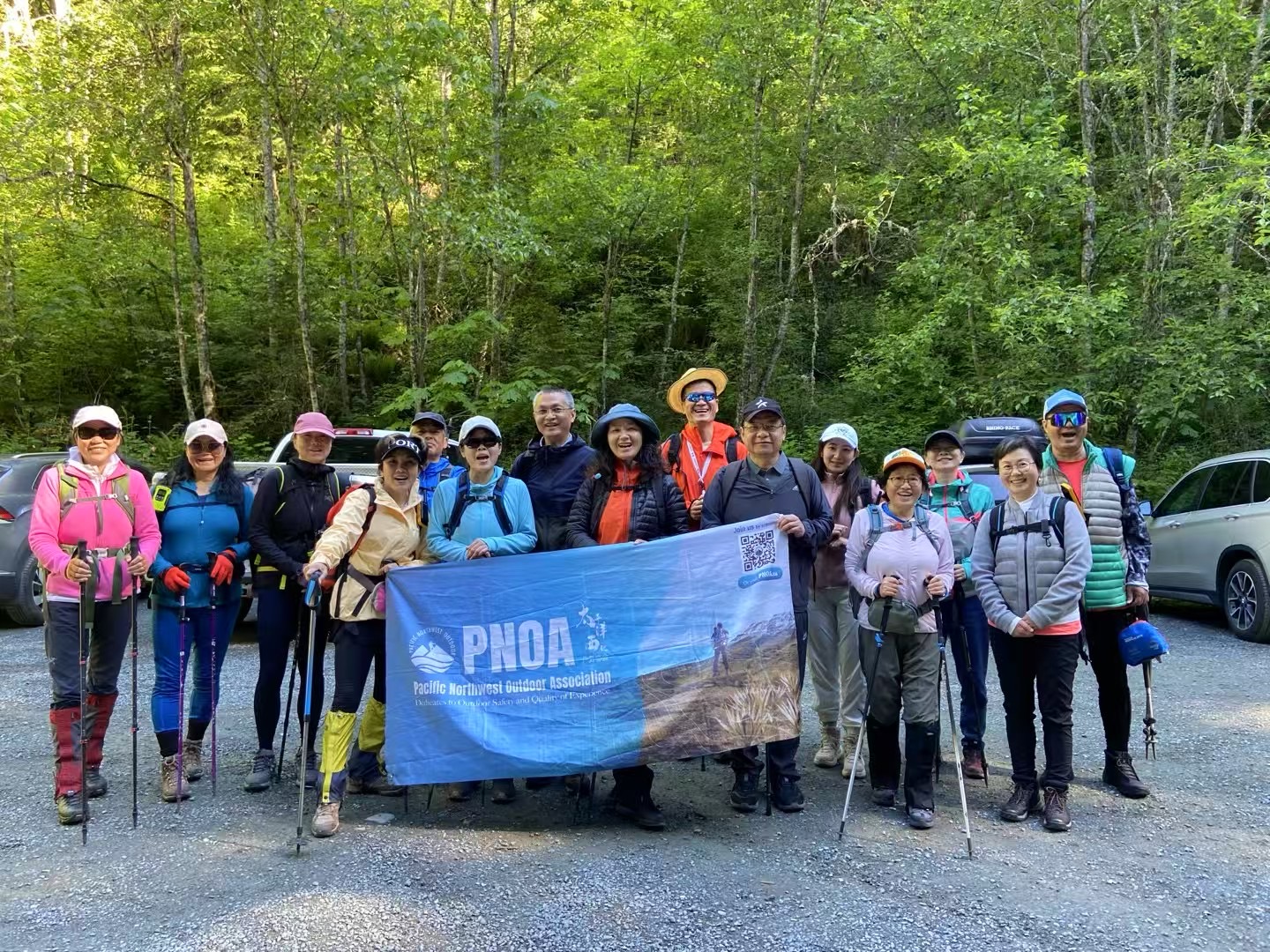 Group photo on Elk Mountain Trail trailhead